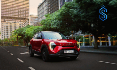 Mahindra XUV 3XO REVX